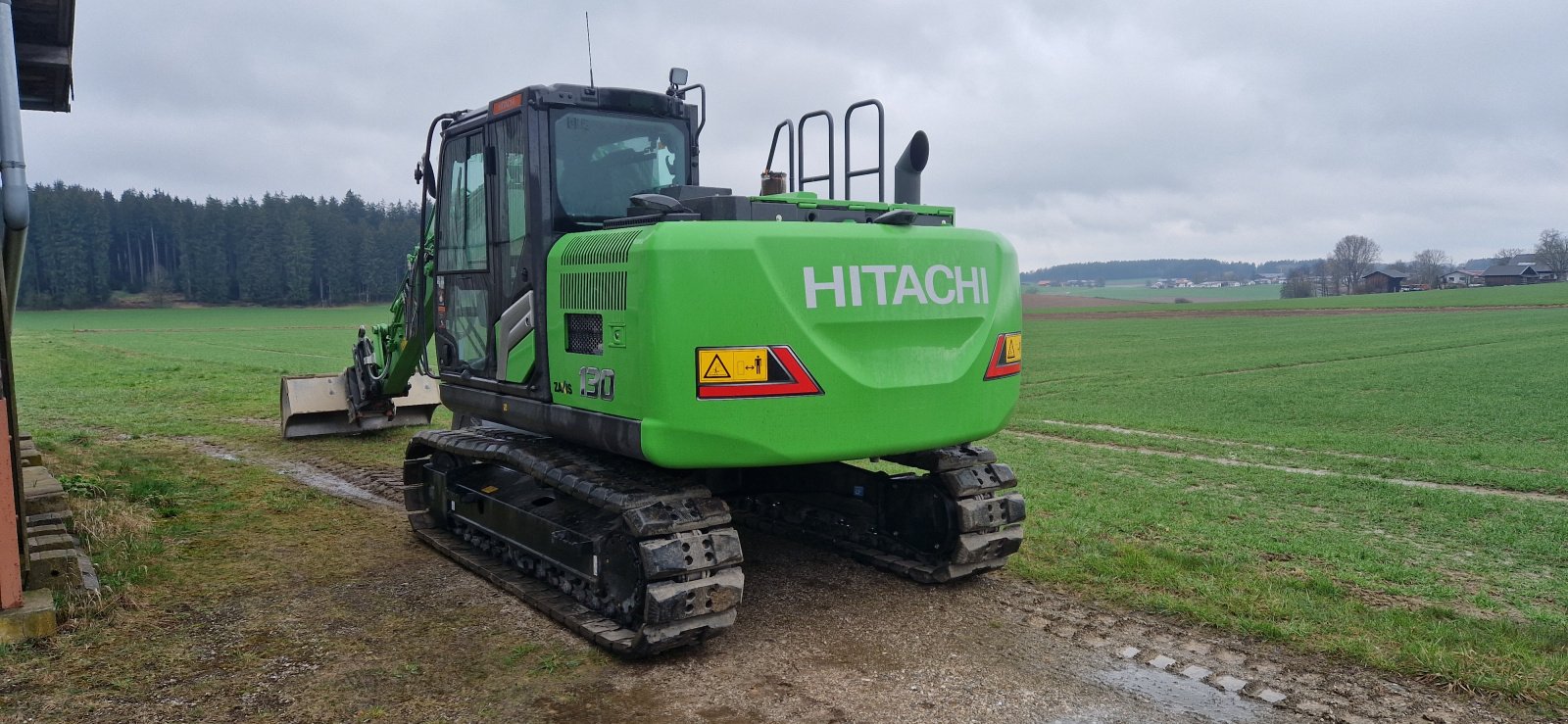 Kettenbagger typu Hitachi ZX130-7 OilQuick OQ65 Vollausstattung Neuw. Bj. 09.2023 90 Stunden 2 Löffel, Gebrauchtmaschine v Palling (Obrázek 1)