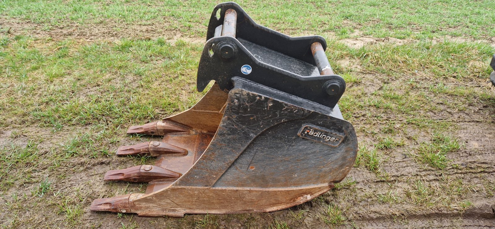 Kettenbagger typu Hitachi ZX130-7 OilQuick OQ65 Vollausstattung Neuw. Bj. 09.2023 90 Stunden 2 Löffel, Gebrauchtmaschine v Palling (Obrázek 4)