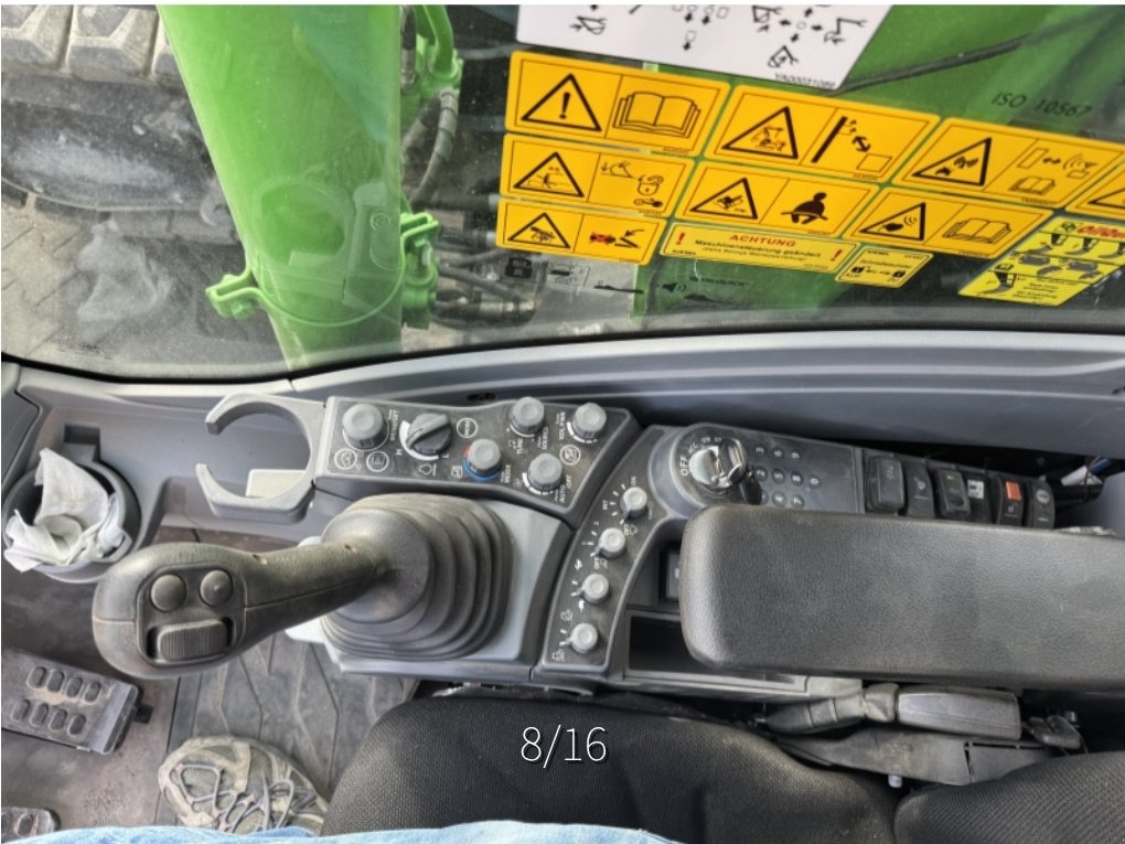 Kettenbagger typu Hitachi ZX130-7 OilQuick OQ65 Vollausstattung Neuw. Bj. 09.2023 90 Stunden 2 Löffel, Gebrauchtmaschine v Palling (Obrázek 15)