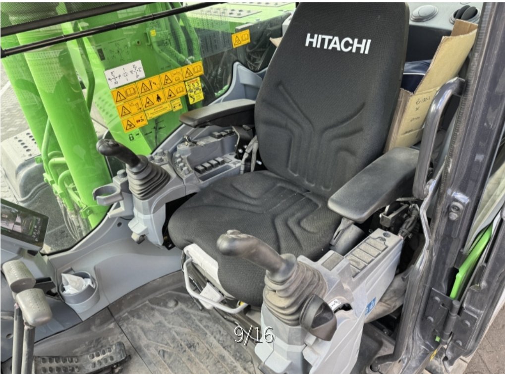 Kettenbagger typu Hitachi ZX130-7 OilQuick OQ65 Vollausstattung Neuw. Bj. 09.2023 90 Stunden 2 Löffel, Gebrauchtmaschine v Palling (Obrázek 16)