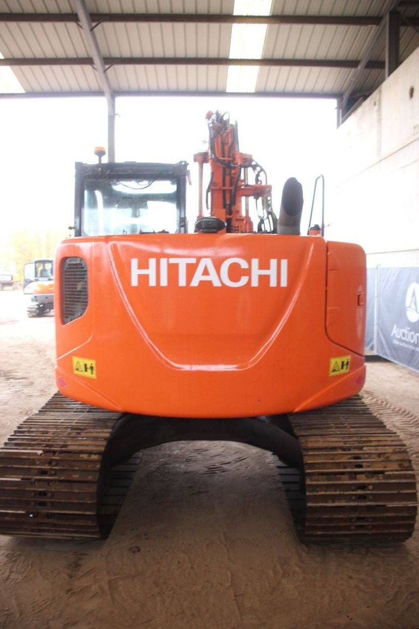 Kettenbagger typu Hitachi ZX135US-5B, Gebrauchtmaschine v Antwerpen (Obrázek 4)