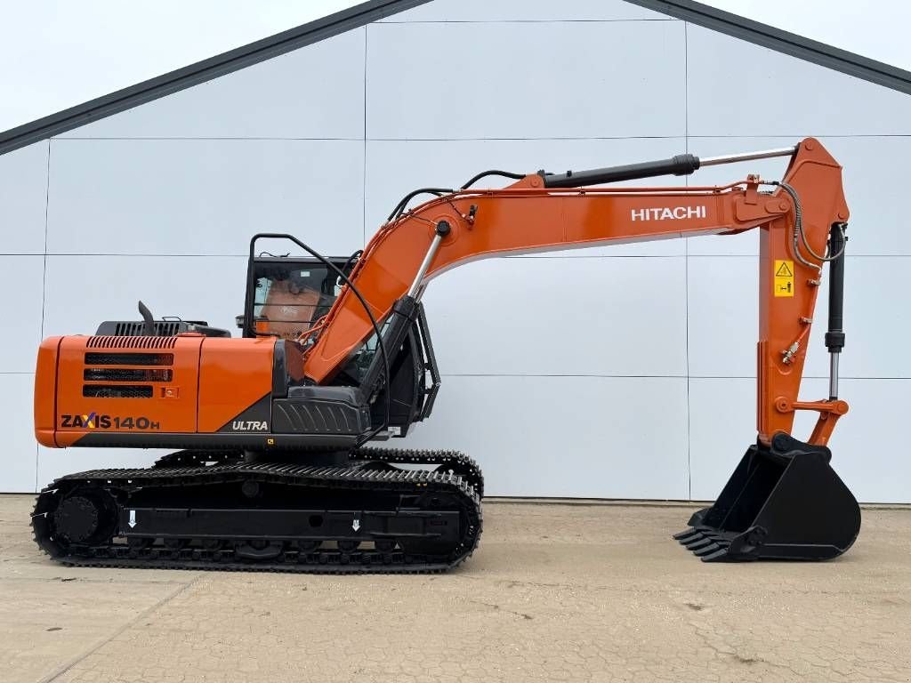 Kettenbagger от тип Hitachi ZX140H-GI - New / Isuzu Engine, Gebrauchtmaschine в Veldhoven (Снимка 7)