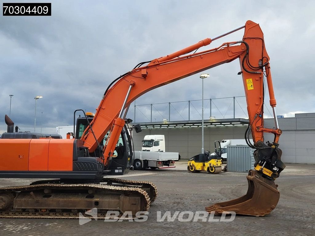 Kettenbagger типа Hitachi ZX210 LC-5B Tiltrotator, Gebrauchtmaschine в Veghel (Фотография 10)