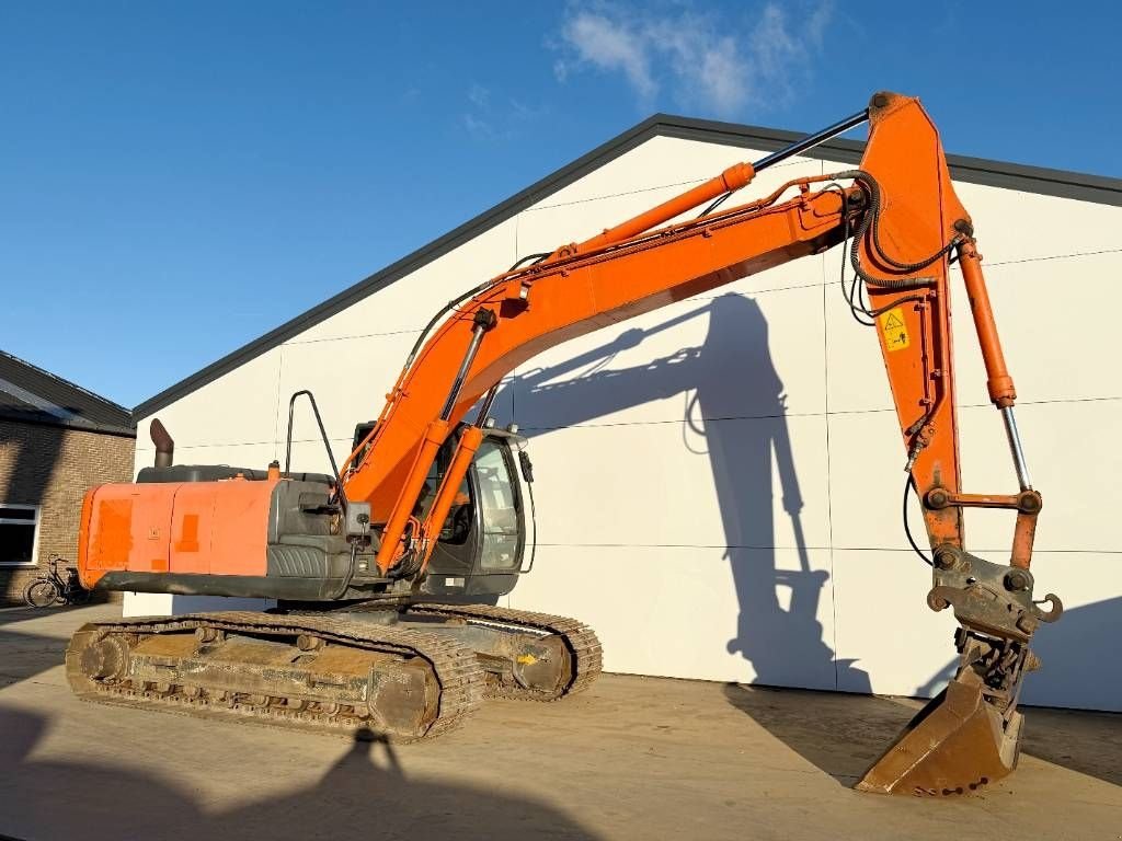 Kettenbagger typu Hitachi ZX210LC-5B - Tilting Bucket / Quick Coupler, Gebrauchtmaschine v Veldhoven (Obrázek 8)
