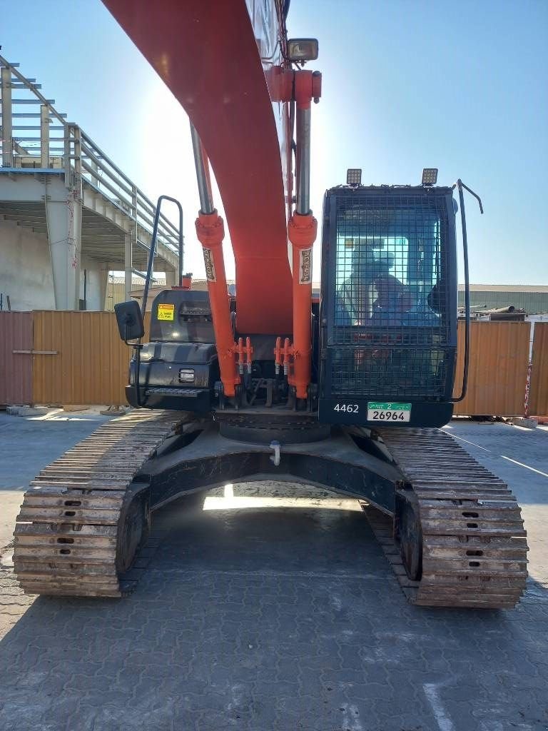 Kettenbagger Türe ait Hitachi ZX220LC (Abu Dhabi), Gebrauchtmaschine içinde Stabroek (resim 8)