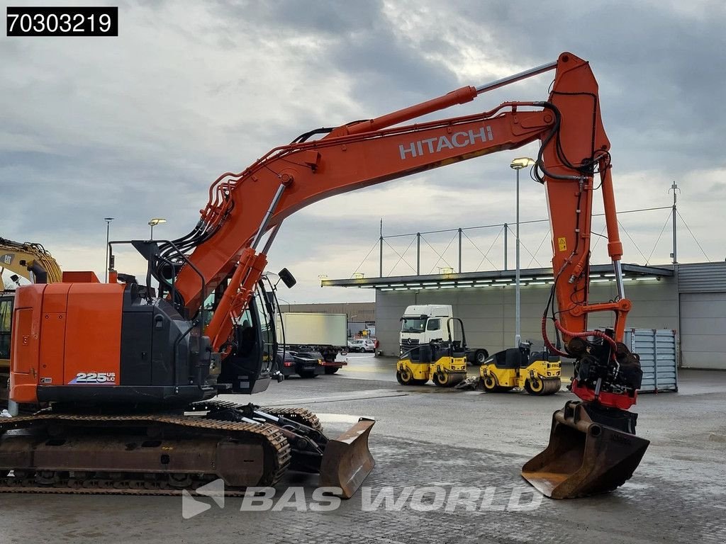 Kettenbagger typu Hitachi ZX225 USLC -6, Gebrauchtmaschine w Veghel (Zdjęcie 9)