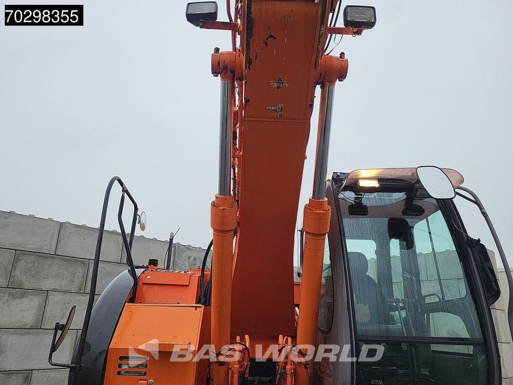 Kettenbagger типа Hitachi ZX225 USR, Gebrauchtmaschine в Veghel (Фотография 9)