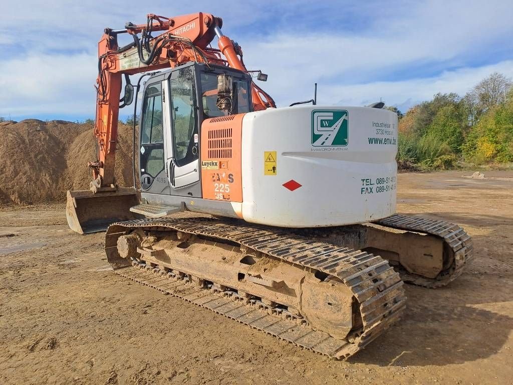 Kettenbagger des Typs Hitachi ZX225USLC-3, Gebrauchtmaschine in Stabroek (Bild 2)