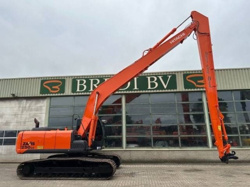 Kettenbagger a típus Hitachi ZX250LC-5B long Reach, Gebrauchtmaschine ekkor: Roosendaal (Kép 3)