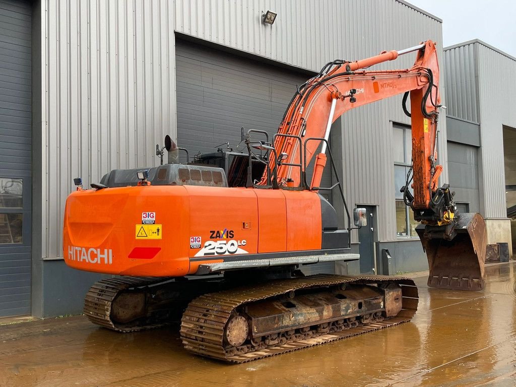 Kettenbagger typu Hitachi ZX250LC-6, Gebrauchtmaschine v Velddriel (Obrázek 5)