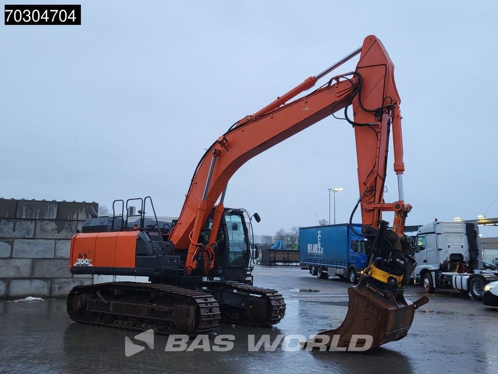 Kettenbagger typu Hitachi ZX300 LC -6, Gebrauchtmaschine w Veghel (Zdjęcie 9)