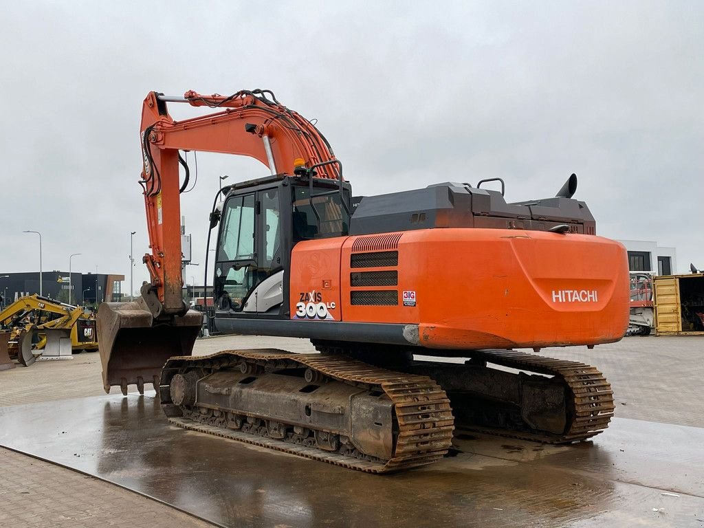 Kettenbagger typu Hitachi ZX300LC-6, Gebrauchtmaschine v Velddriel (Obrázek 3)