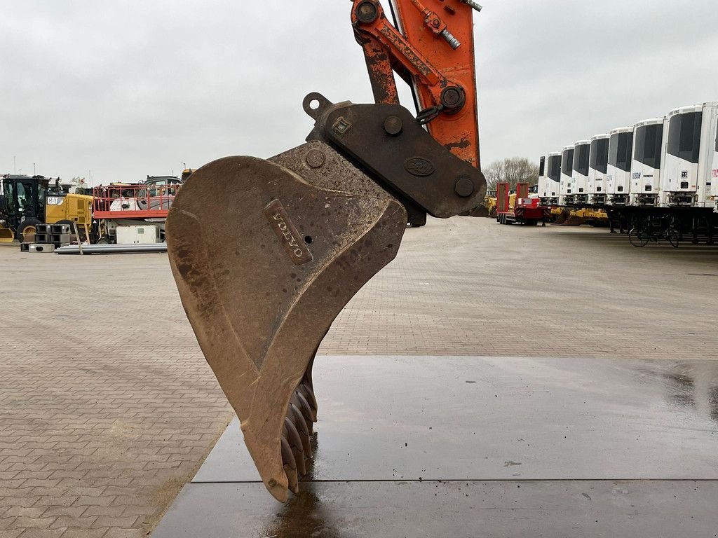 Kettenbagger typu Hitachi ZX300LC-6, Gebrauchtmaschine v Velddriel (Obrázek 9)