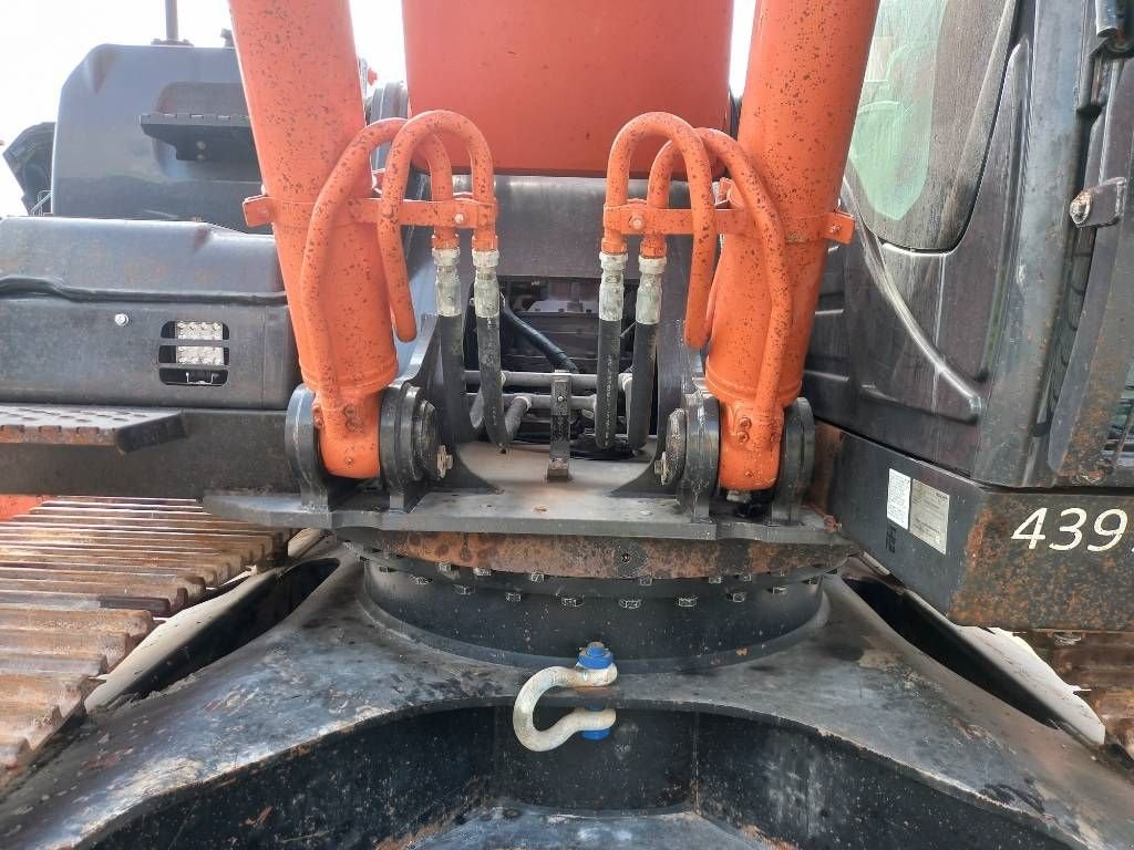 Kettenbagger des Typs Hitachi ZX350H-5G (Abu Dhabi), Gebrauchtmaschine in Stabroek (Bild 10)