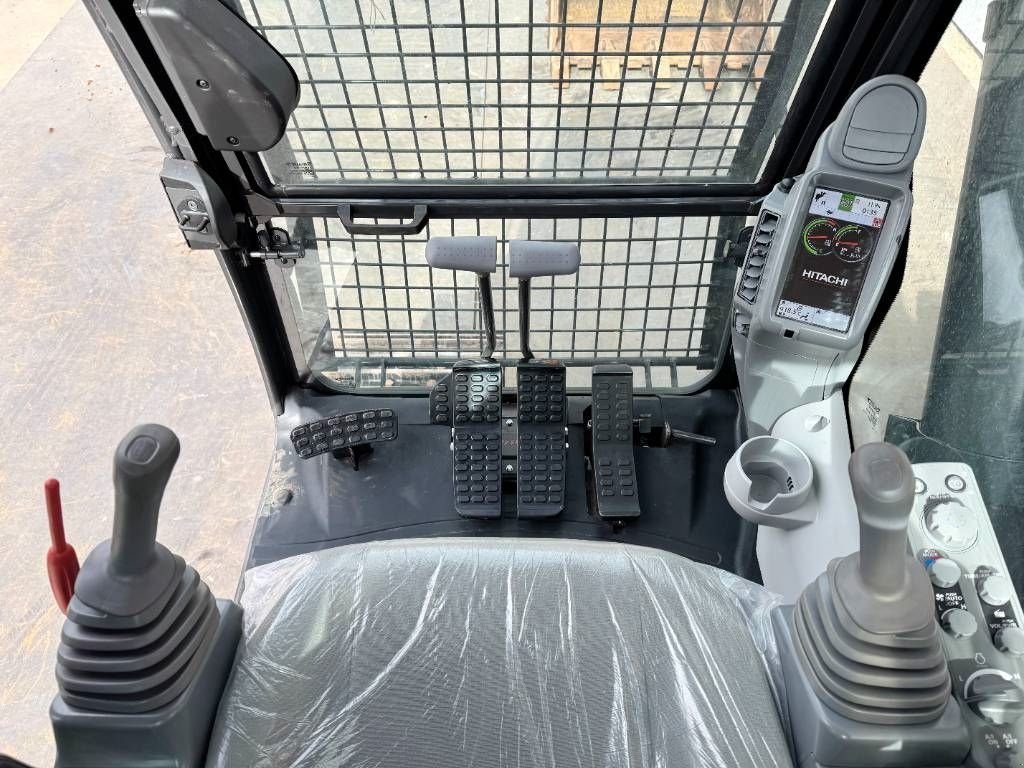 Kettenbagger del tipo Hitachi ZX370-LCH - Hammer Lines / Isuzu Engine, Gebrauchtmaschine In Veldhoven (Immagine 10)