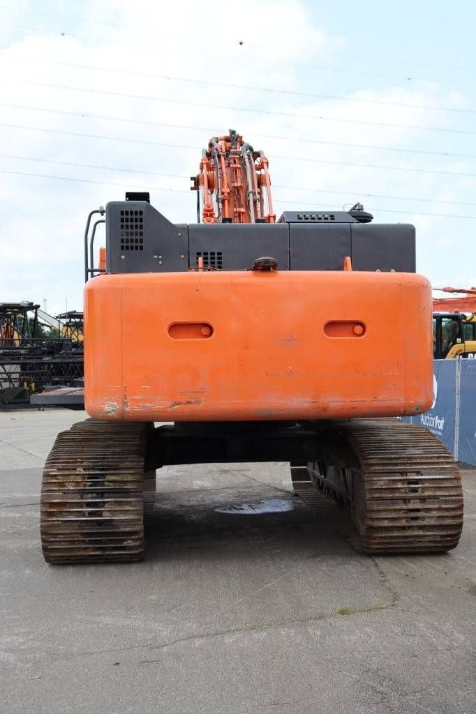 Kettenbagger типа Hitachi ZX490LCH-6, Gebrauchtmaschine в Antwerpen (Фотография 5)