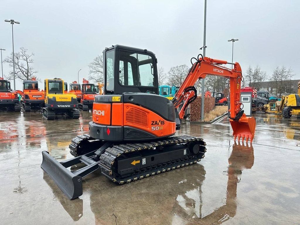 Kettenbagger a típus Hitachi ZX50U-2, Gebrauchtmaschine ekkor: Antwerpen (Kép 5)