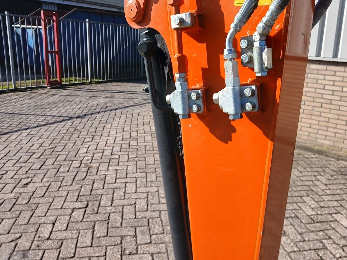 Kettenbagger tipa Hitachi ZX65USB-6 CLR, Gebrauchtmaschine u Westwoud (Slika 7)