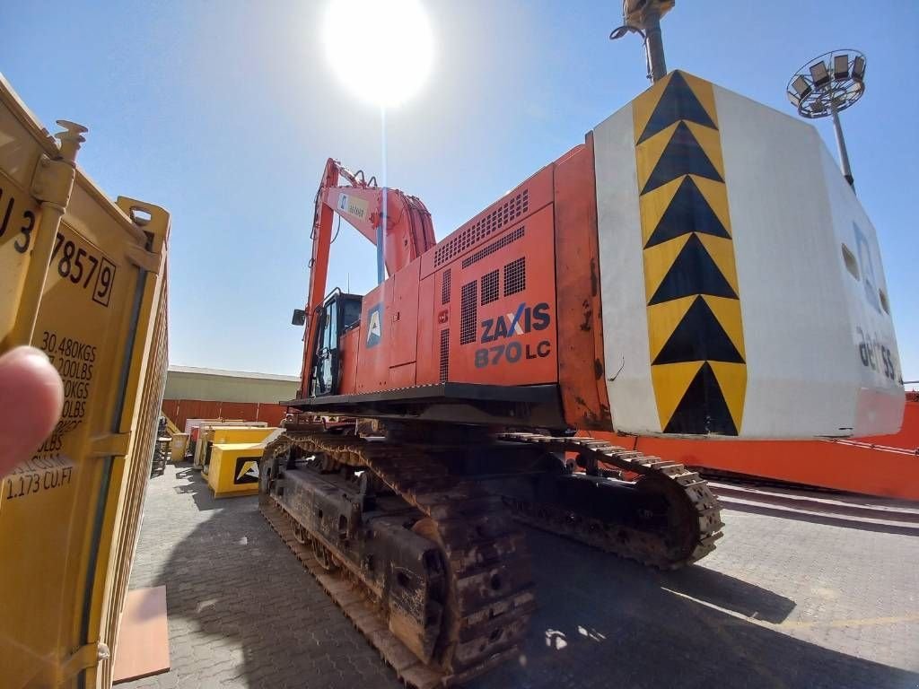Kettenbagger of the type Hitachi ZX870LC H-5G (Abu Dhabi), Gebrauchtmaschine in Stabroek (Picture 8)