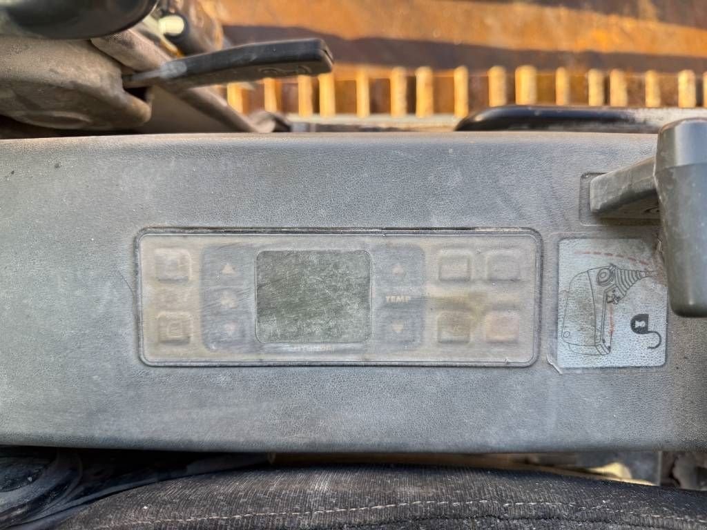 Kettenbagger typu Hyundai 210LC-7 - Hammer Lines / Cummins Engine, Gebrauchtmaschine v Veldhoven (Obrázek 11)