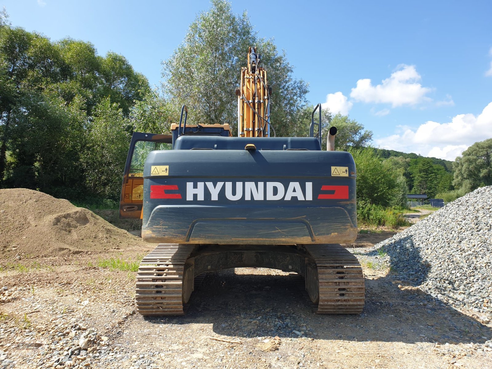 Kettenbagger des Typs Hyundai HX 220 L, Gebrauchtmaschine in Deutsch - Goritz (Bild 4)
