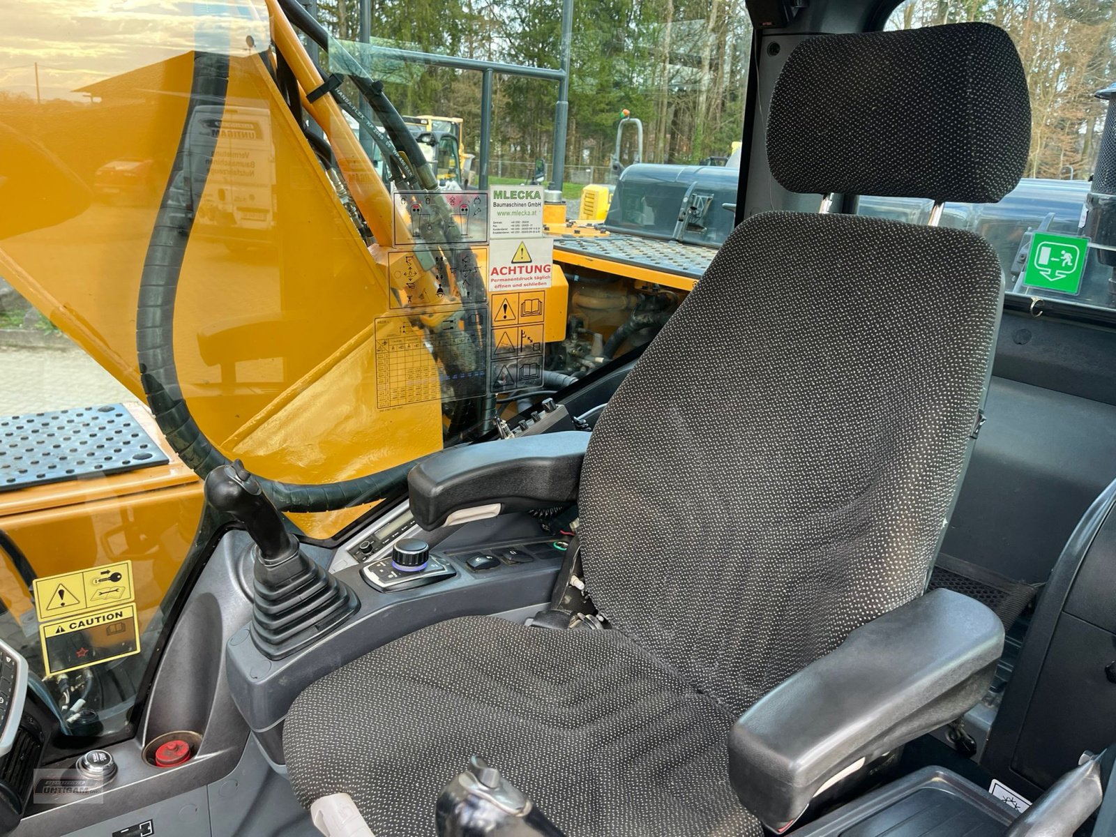 Kettenbagger des Typs Hyundai HX 220L, Gebrauchtmaschine in Deutsch - Goritz (Bild 13)