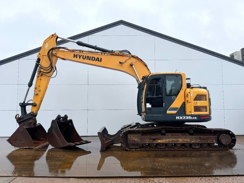 Kettenbagger za tip Hyundai HX235 LCR - Extra Bucket / Automatic Greasing, Gebrauchtmaschine u Veldhoven (Slika 1)
