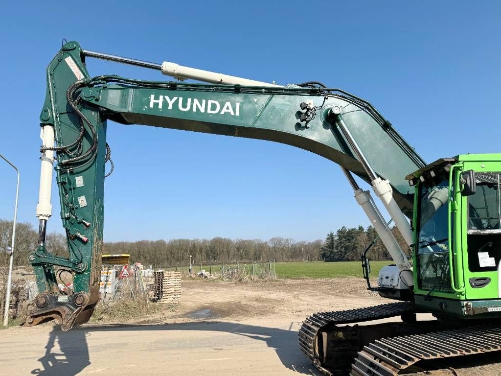 Kettenbagger des Typs Hyundai HX300L New Sprockets + Chains, Gebrauchtmaschine in Veldhoven (Bild 10)