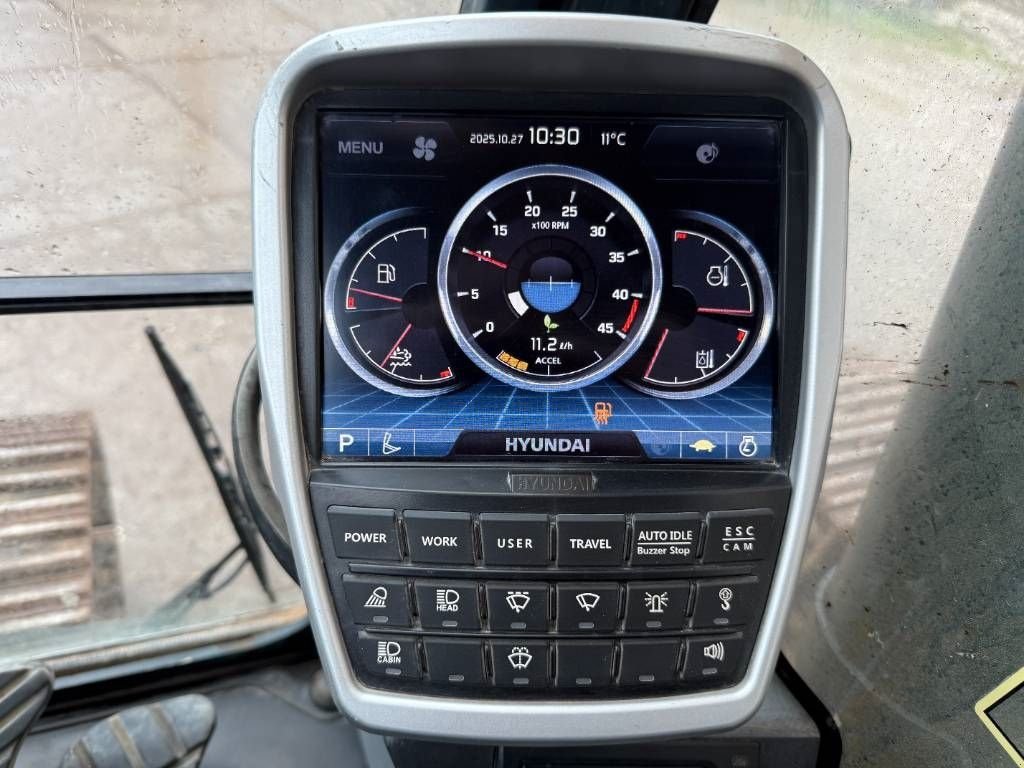 Kettenbagger typu Hyundai HX300LR - 18m Long Reach / Auto Greasing, Gebrauchtmaschine v Veldhoven (Obrázek 9)