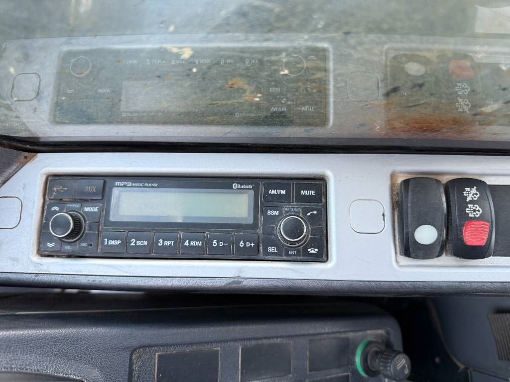 Kettenbagger typu Hyundai HX300LR - 18m Long Reach / Auto Greasing, Gebrauchtmaschine v Veldhoven (Obrázek 10)