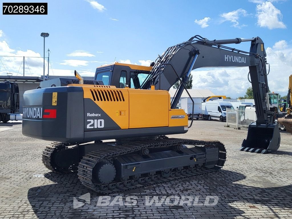 Kettenbagger des Typs Hyundai R210 New, Neumaschine in Veghel (Bild 7)