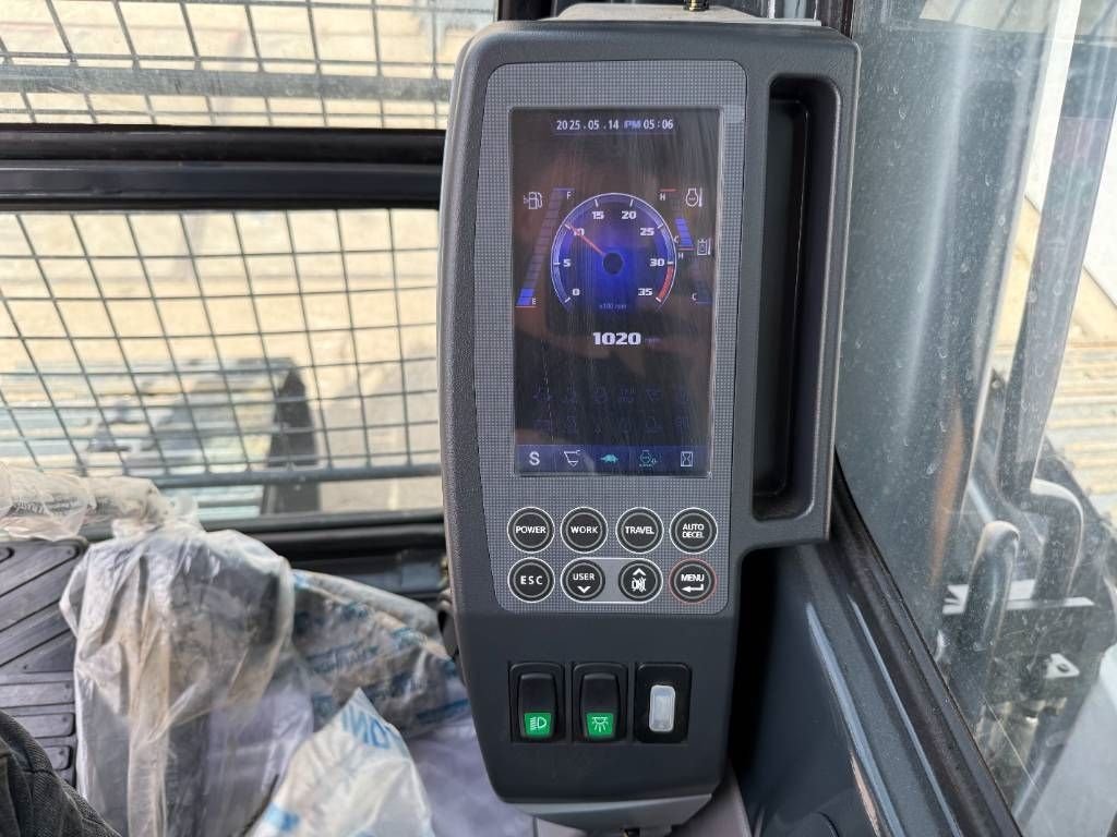 Kettenbagger του τύπου Hyundai R215 Smart Plus *2025 Model* - New / Unused, Gebrauchtmaschine σε Veldhoven (Φωτογραφία 11)