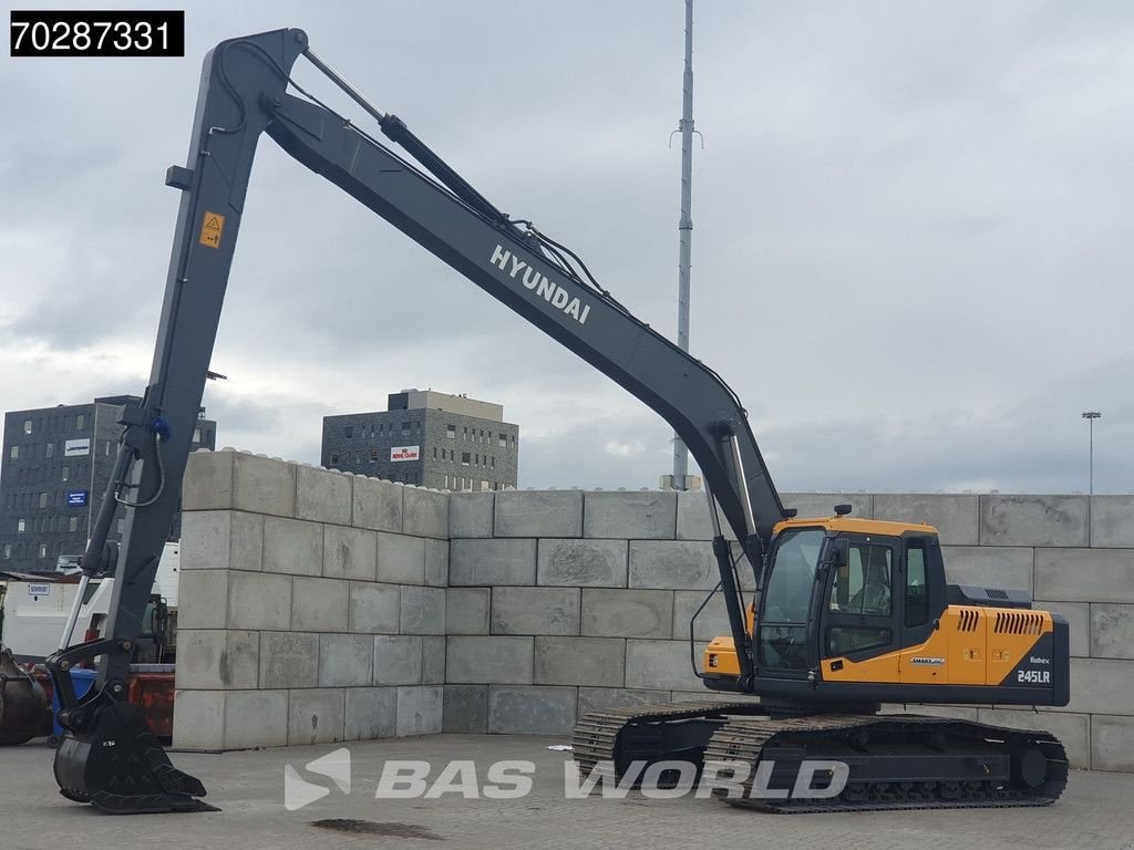 Kettenbagger des Typs Hyundai R245 LR LRE - LONG REACH, Neumaschine in Veghel (Bild 2)