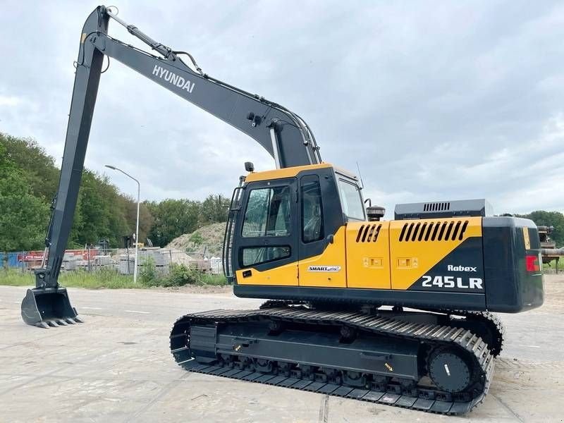Kettenbagger des Typs Hyundai R245LR - 16 meter Long Reach / New / Unused, Neumaschine in Veldhoven (Bild 2)