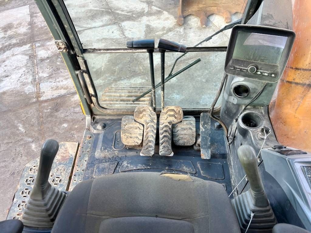 Kettenbagger от тип Hyundai R520LC-9 - Good Working Condition / CE, Gebrauchtmaschine в Veldhoven (Снимка 9)