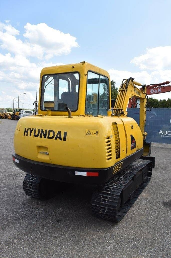 Kettenbagger от тип Hyundai R55-7, Gebrauchtmaschine в Antwerpen (Снимка 7)