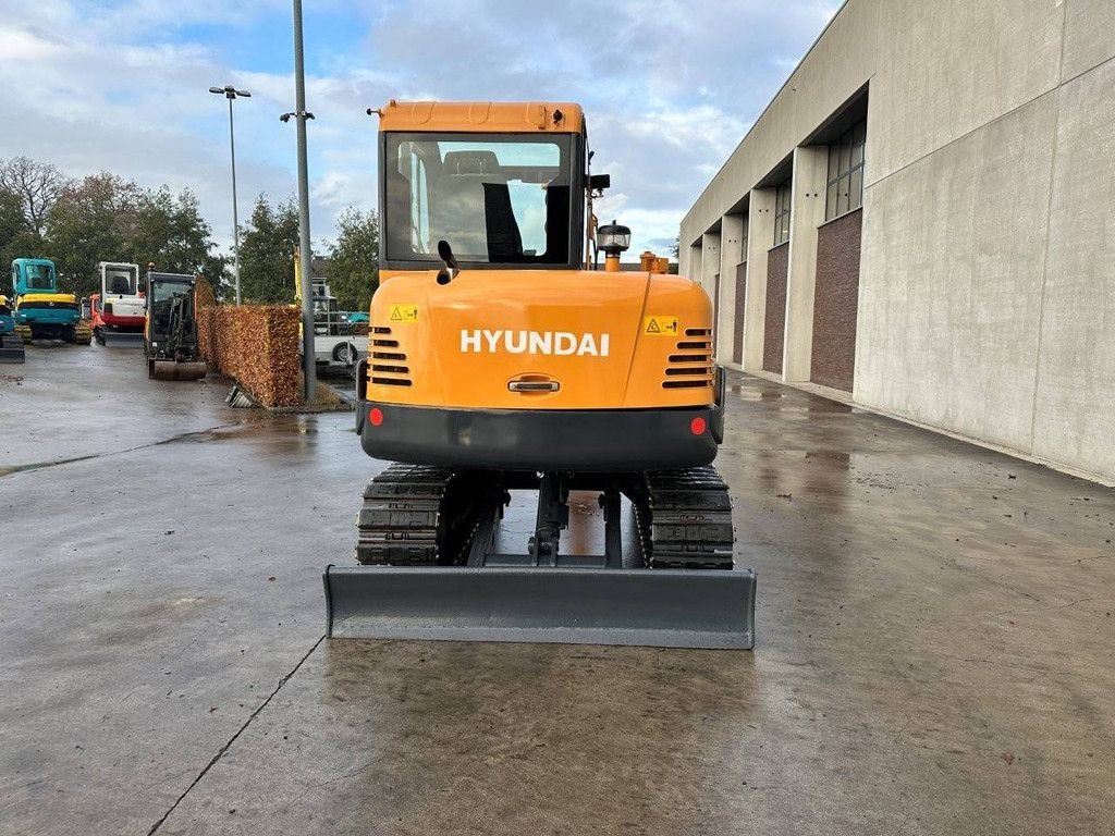 Kettenbagger des Typs Hyundai R60VS, Gebrauchtmaschine in Antwerpen (Bild 11)