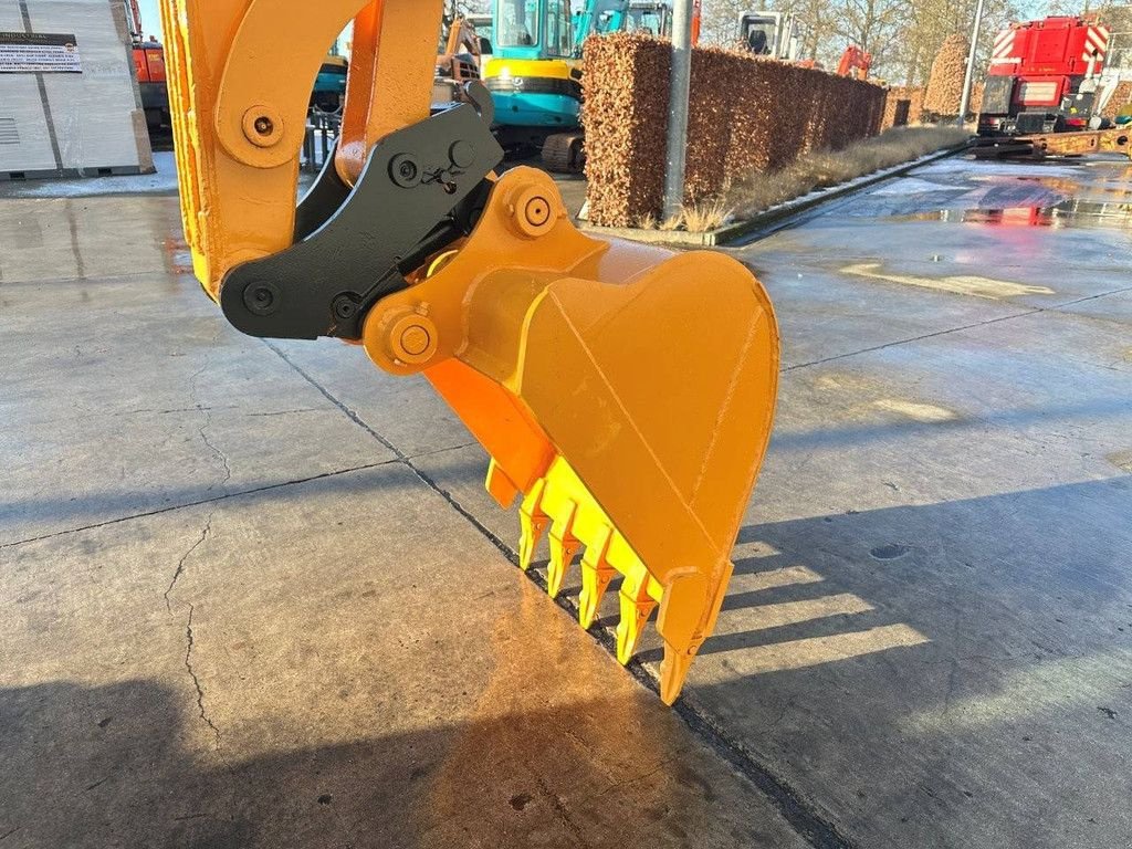 Kettenbagger typu Hyundai R60VS, Gebrauchtmaschine v Antwerpen (Obrázok 11)