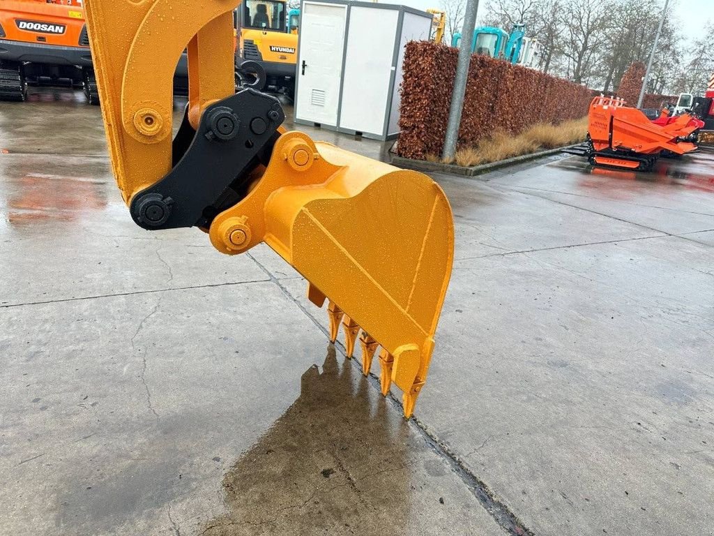 Kettenbagger van het type Hyundai R60VS, Gebrauchtmaschine in Antwerpen (Foto 11)