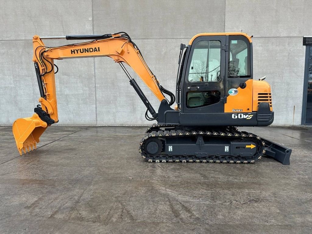 Kettenbagger des Typs Hyundai R60VS, Gebrauchtmaschine in Antwerpen (Bild 8)