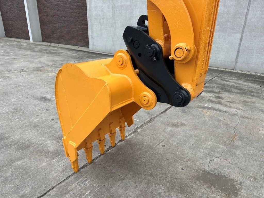 Kettenbagger del tipo Hyundai R60VS, Gebrauchtmaschine In Antwerpen (Immagine 9)