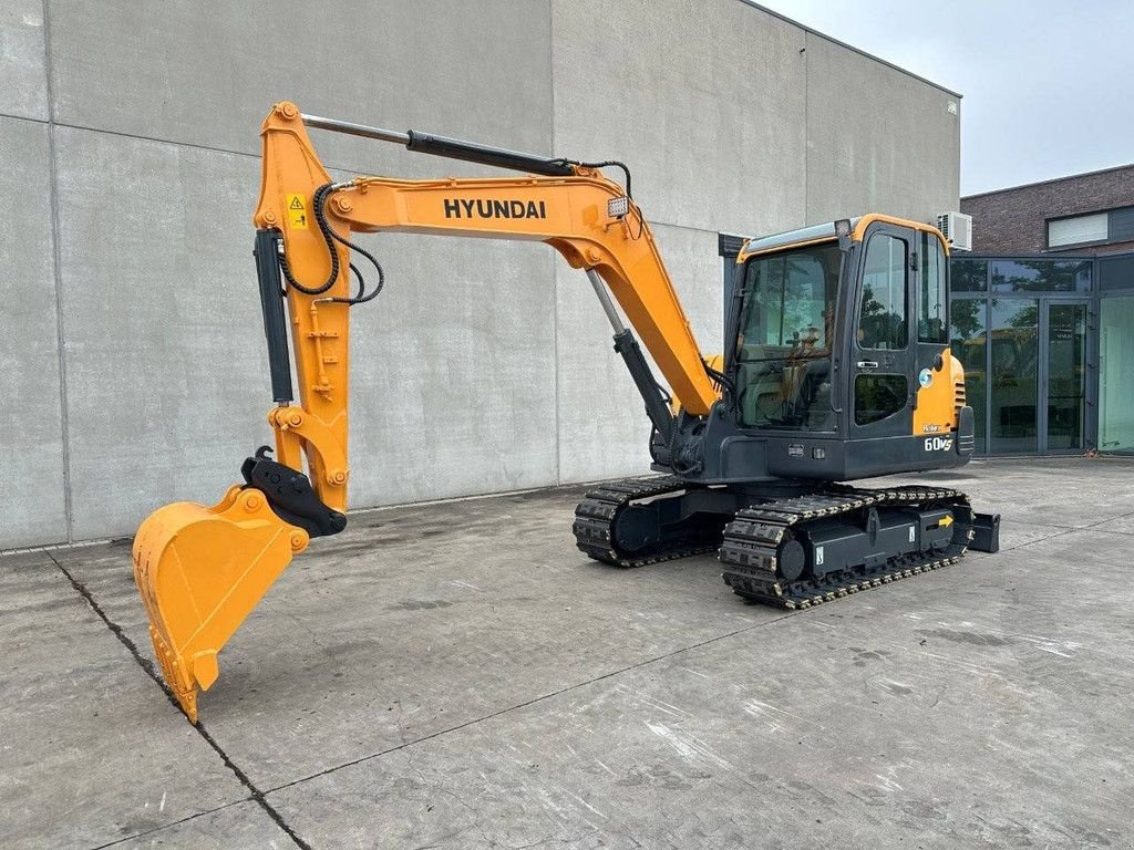 Kettenbagger del tipo Hyundai R60VS, Gebrauchtmaschine en Antwerpen (Imagen 1)