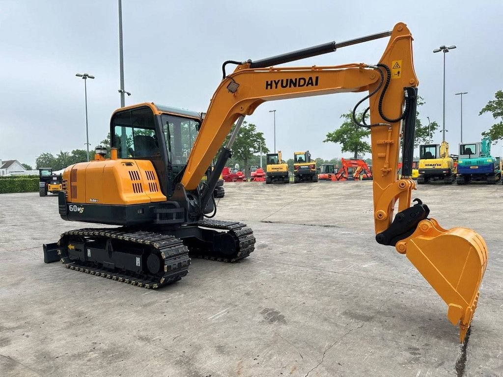 Kettenbagger del tipo Hyundai R60VS, Gebrauchtmaschine en Antwerpen (Imagen 3)