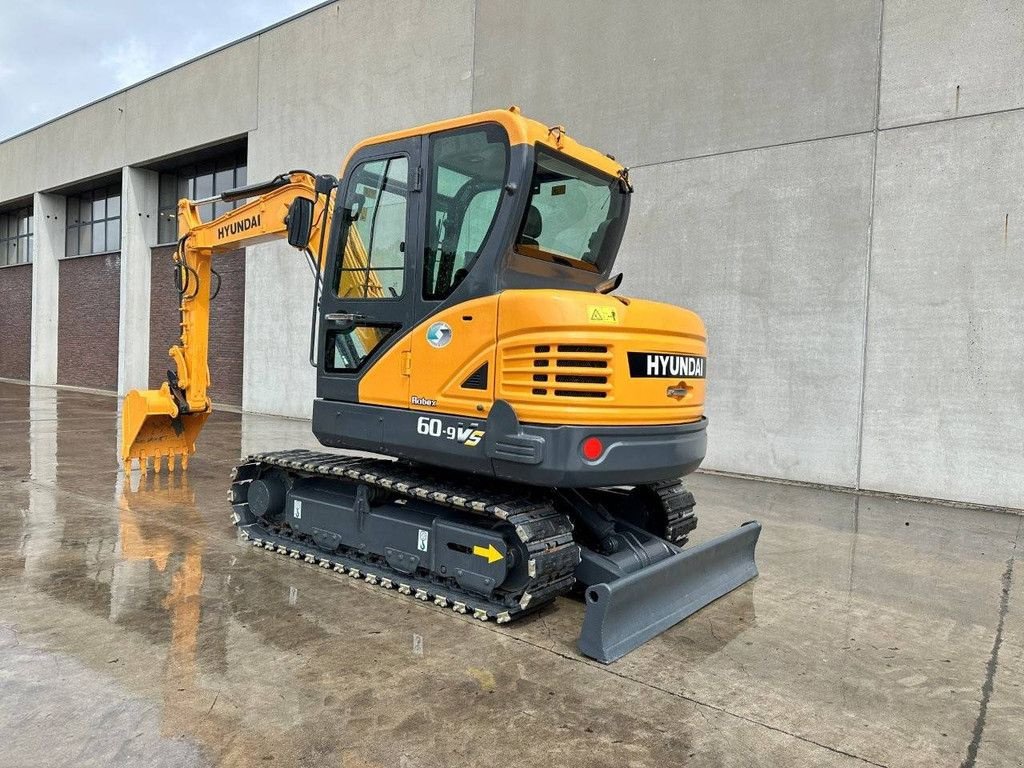 Kettenbagger tip Hyundai R60VS, Gebrauchtmaschine in Antwerpen (Poză 7)
