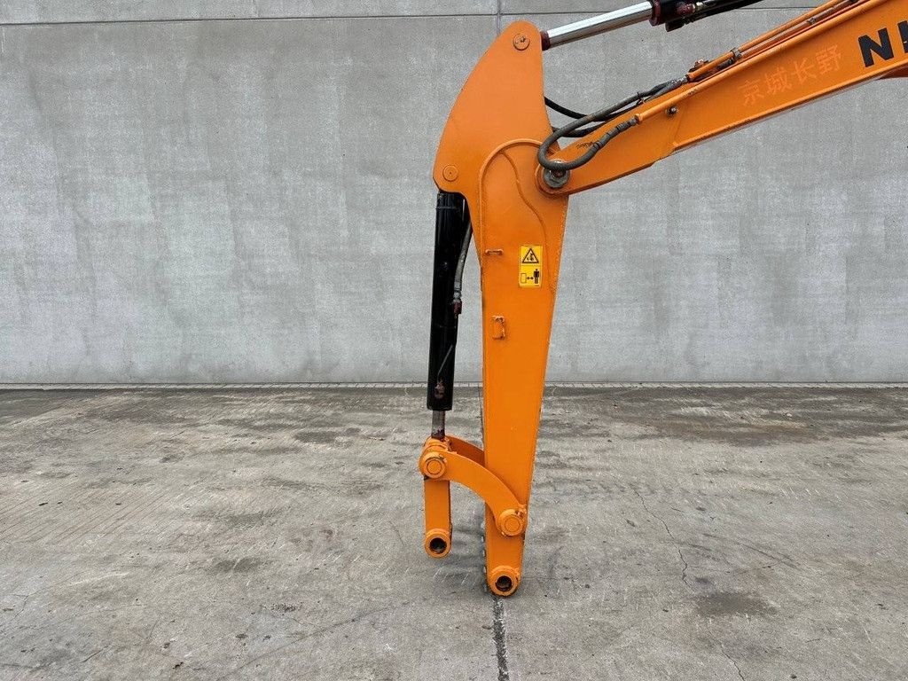 Kettenbagger от тип Hyundai Robex 75-7 NS75-7, Gebrauchtmaschine в Antwerpen (Снимка 9)