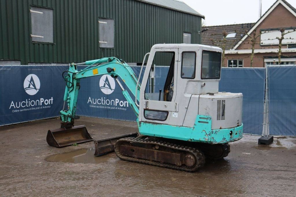 Kettenbagger del tipo IHI IS-30G3, Gebrauchtmaschine In Antwerpen (Immagine 4)