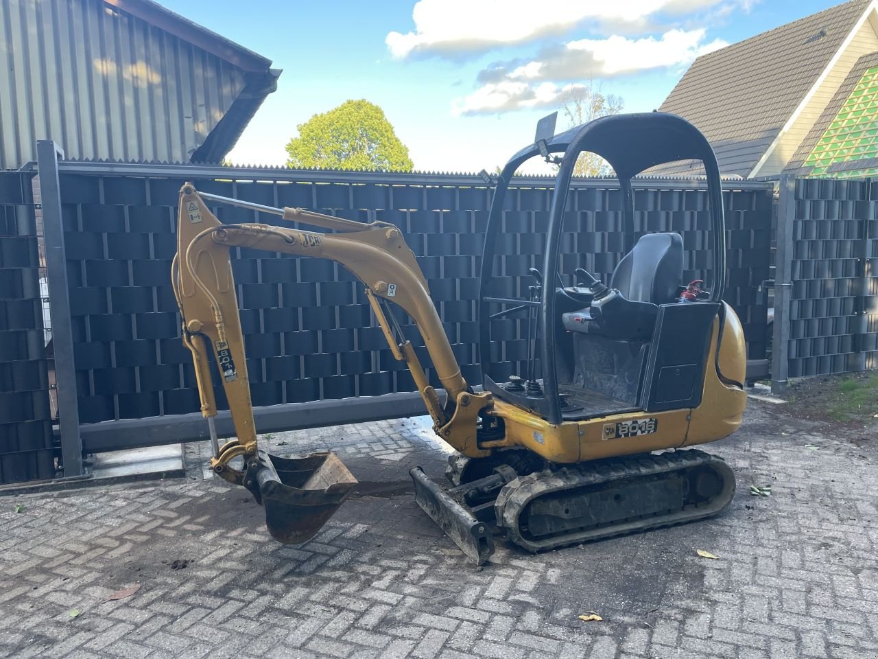 Kettenbagger a típus JCB 8016, Gebrauchtmaschine ekkor: Veessen (Kép 1)