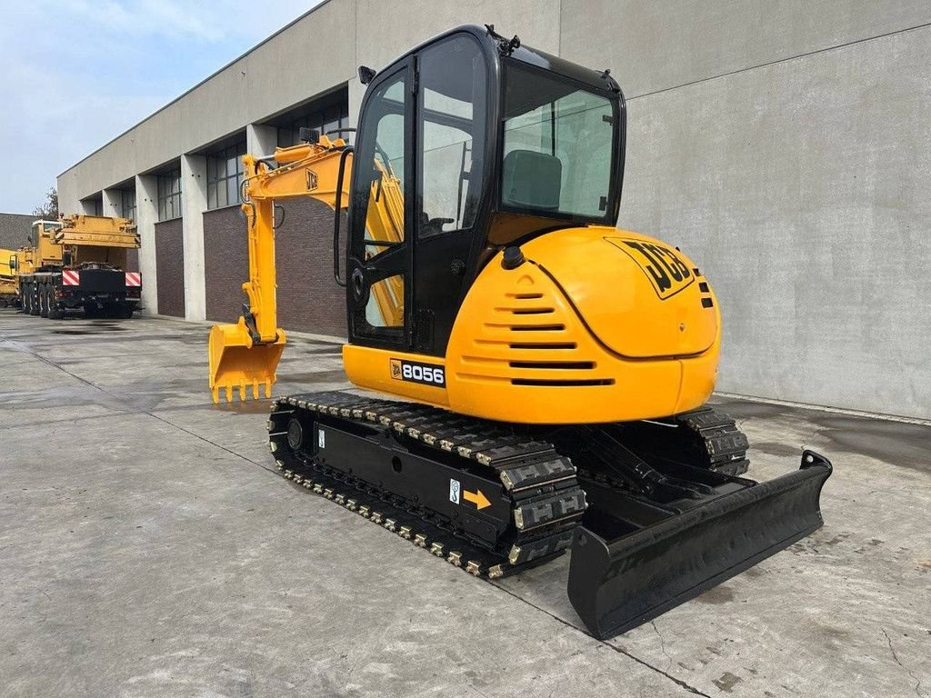 Kettenbagger du type JCB 8056, Gebrauchtmaschine en Antwerpen (Photo 7)