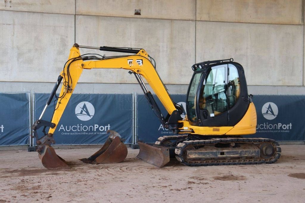 Kettenbagger du type JCB 8085, Gebrauchtmaschine en Antwerpen (Photo 1)