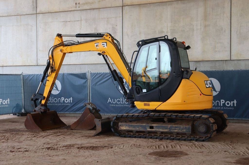 Kettenbagger du type JCB 8085, Gebrauchtmaschine en Antwerpen (Photo 3)
